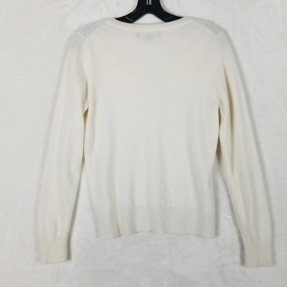 Quince V-Neck Sweater Women Size M Ivory Fine Knit Long Sleeve Minimalist